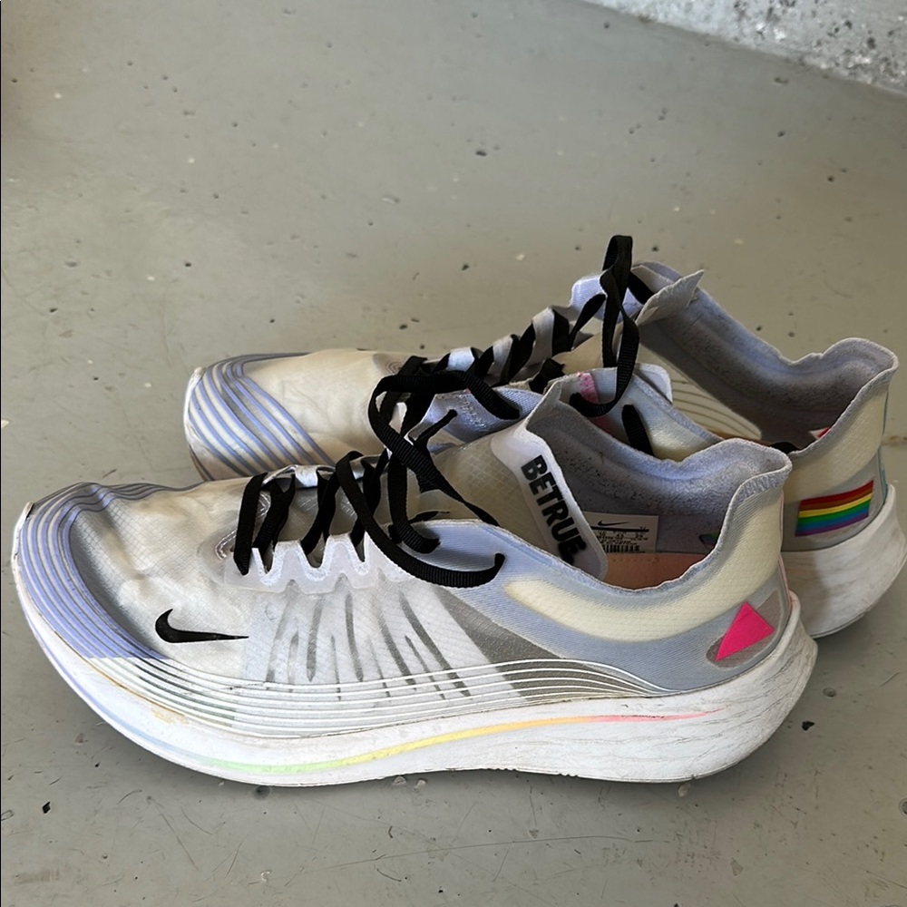 Men's Nike Zoom Fly Be True 2018 Pride